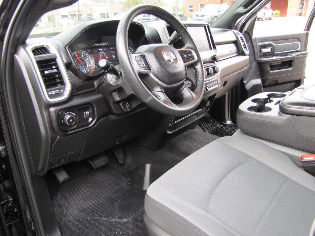 Used 2024 RAM 4500 SLT w/ Quick Order Package 2YG SLT image 21