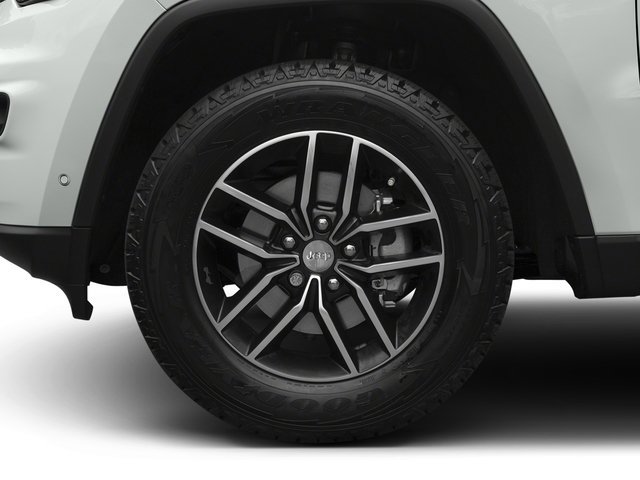 Certified 2017 Jeep Grand Cherokee Trailhawk AWD/4WD image 14