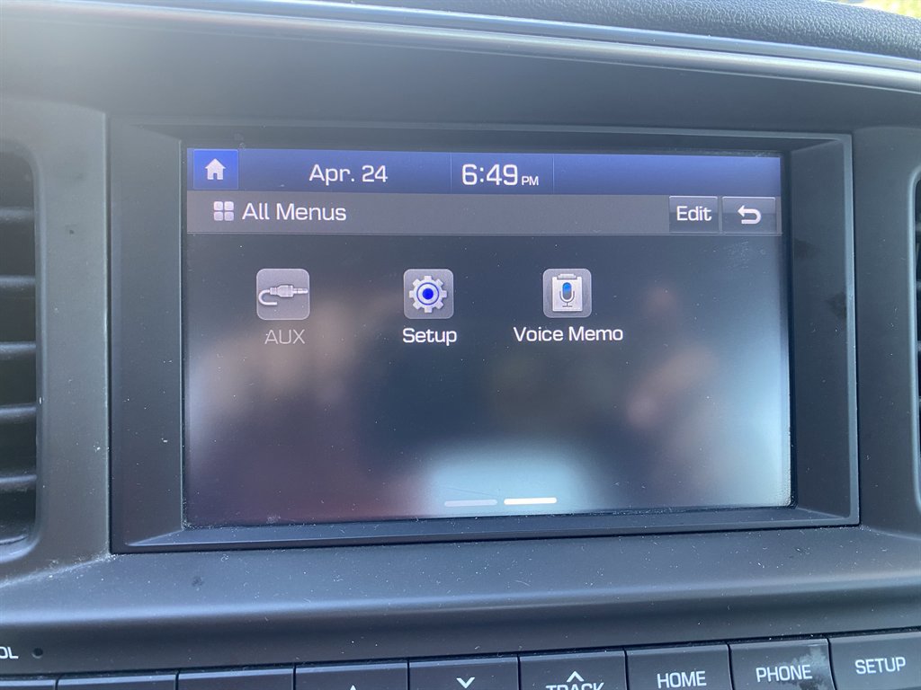 Used 2019 Hyundai Elantra SEL FWD image 24