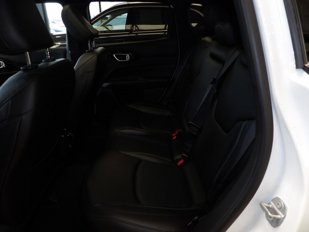 Used 2022 Jeep Compass High Altitude image 24