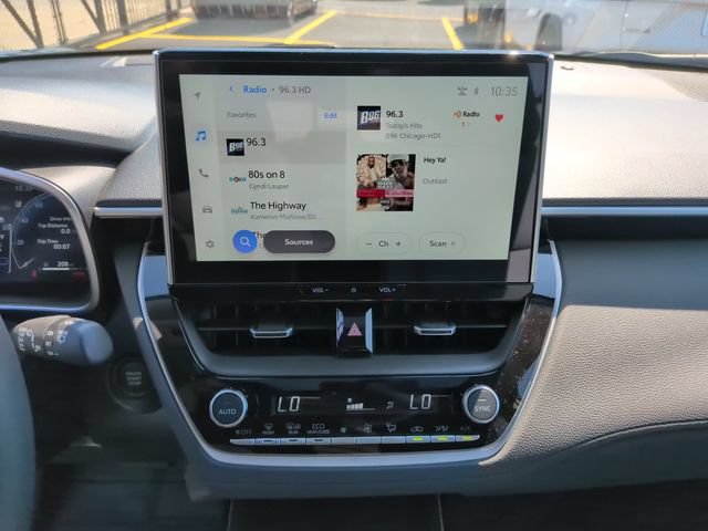 Used 2026 Toyota Corolla Cross XLE w/ Convenience Package FWD image 19