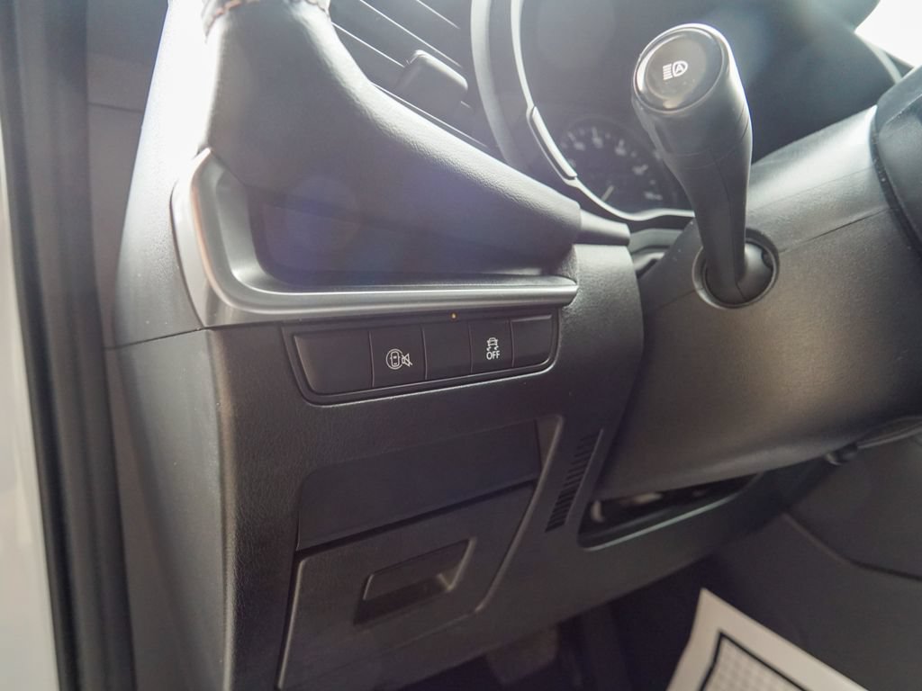 Used 2024 MAZDA MAZDA3 s FWD image 18