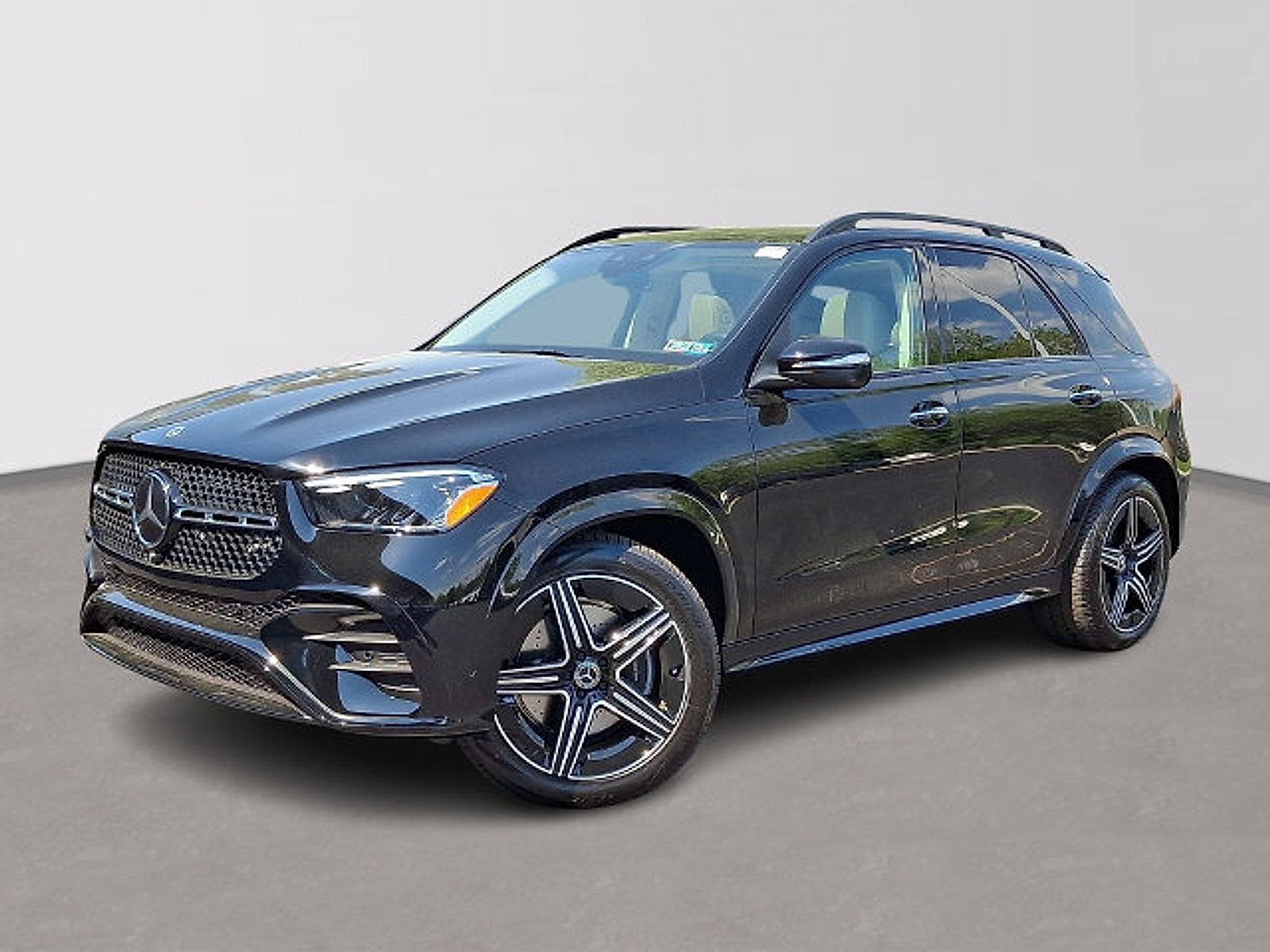 Used 2026 Mercedes-Benz GLE 350 4MATIC image 1