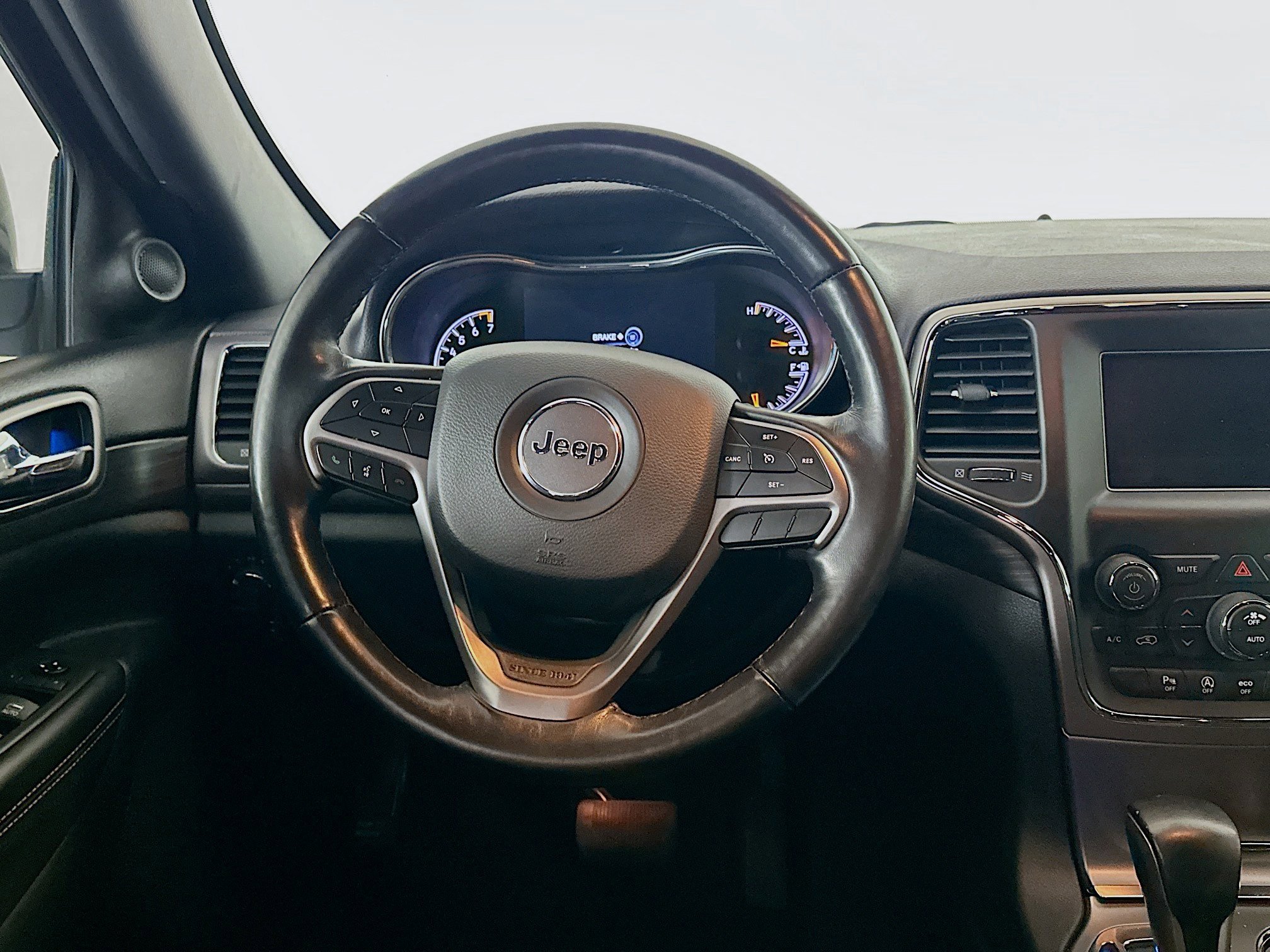 Used 2021 Jeep Grand Cherokee Freedom Edition image 18