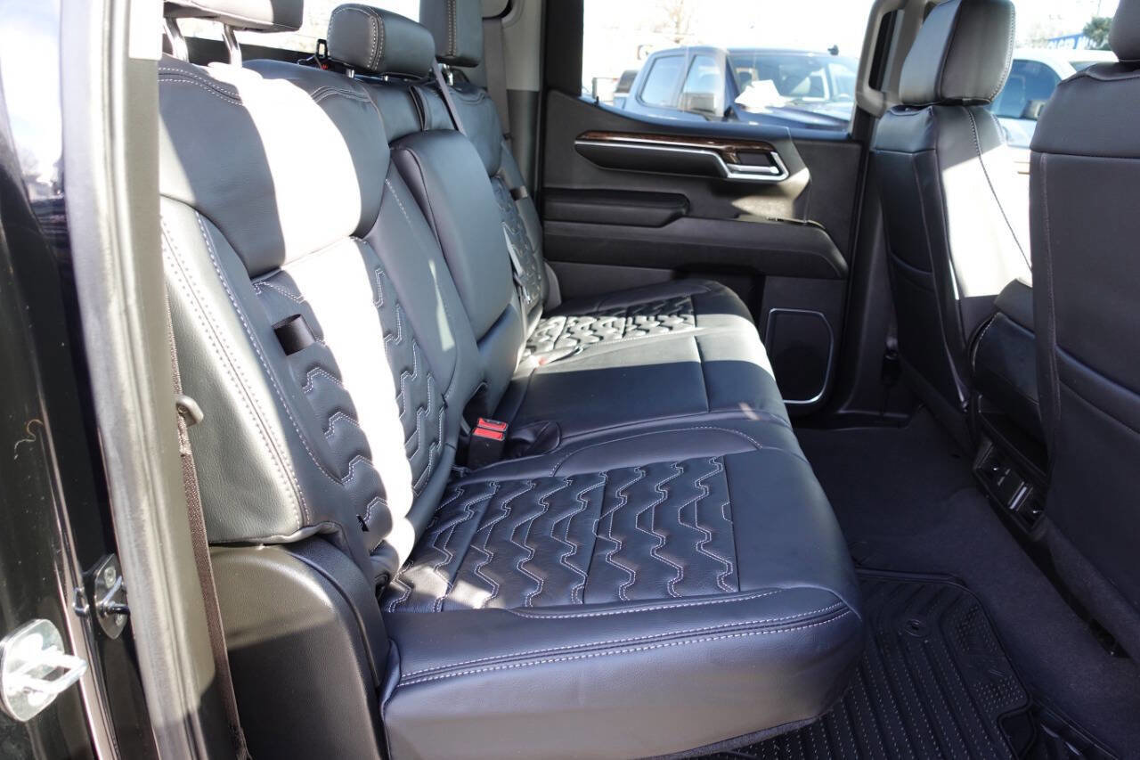Used 2023 GMC Sierra 1500 Elevation image 29