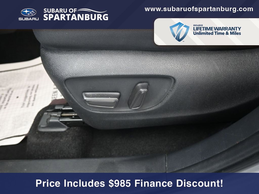 Used 2024 Toyota Highlander LE image 13