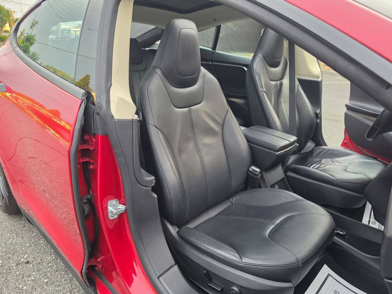 Used 2013 Tesla Model S RWD image 42