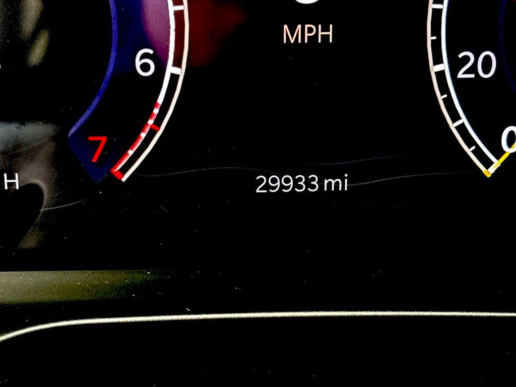 Used 2023 Jeep Grand Cherokee L Limited RWD image 16