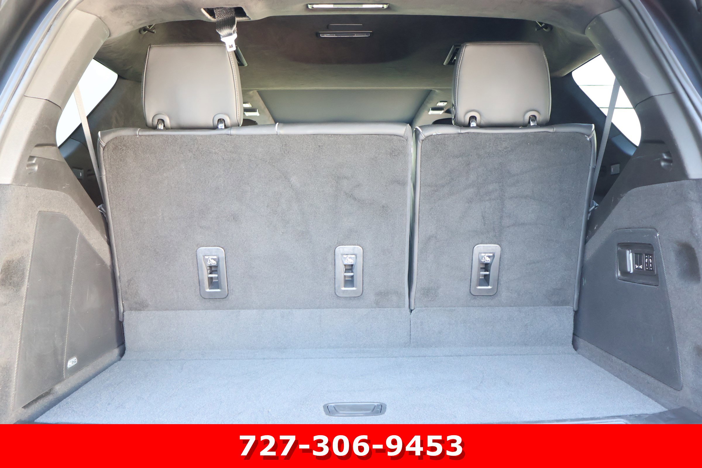 Used 2023 Cadillac Escalade Sport Platinum AWD/4WD image 22