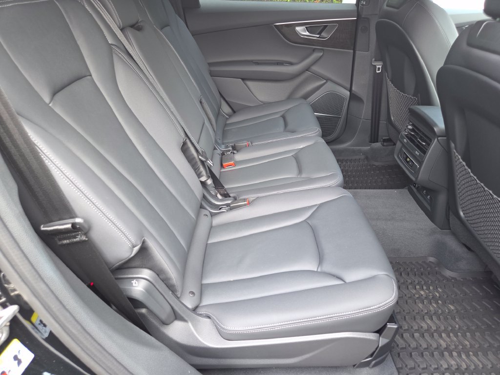 Certified 2026 Audi Q7 2.0T Premium AWD/4WD image 5