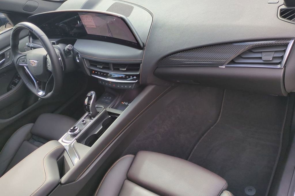 Used 2026 Cadillac CT5 Sport image 18