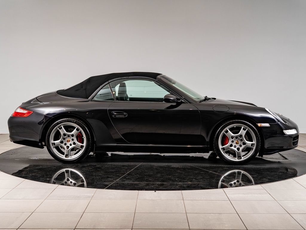 Used 2005 Porsche 911 Carrera S RWD image 9