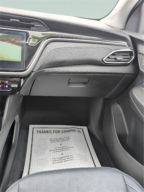 Used 2023 Chevrolet Bolt EUV LT w/ Convenience Package image 17