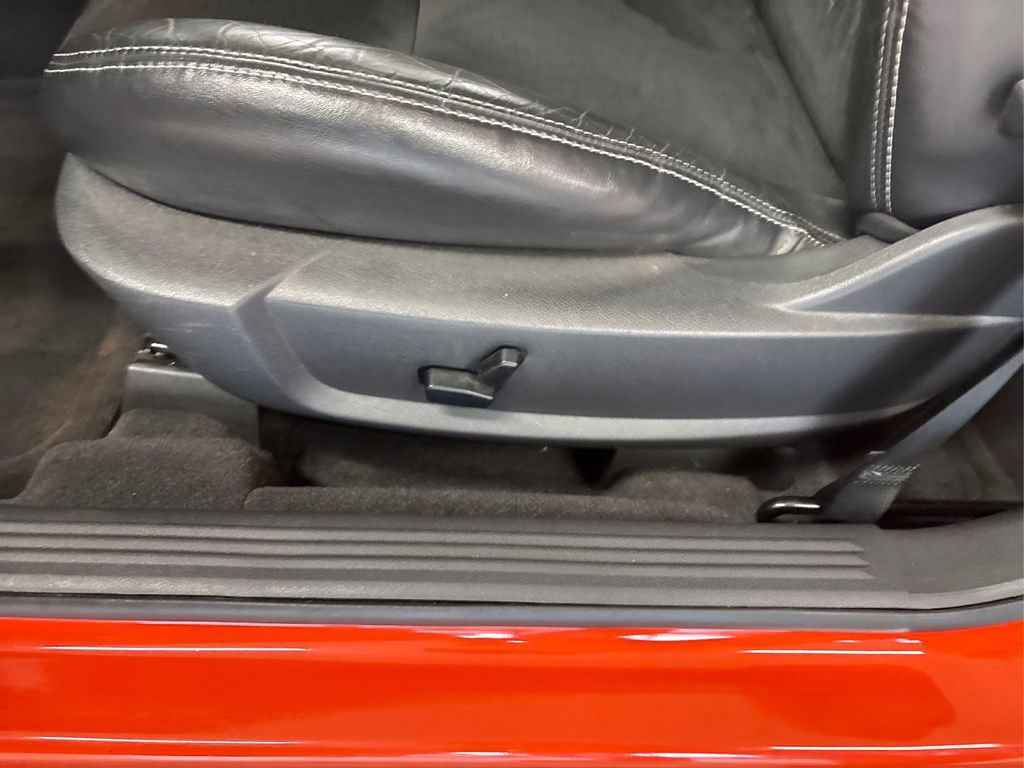 Used 2009 Dodge Challenger SRT8 w/ SRT Option Group II image 18