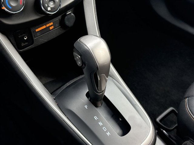 Certified 2022 Chevrolet Trax LT w/ LT Convenience Package image 19