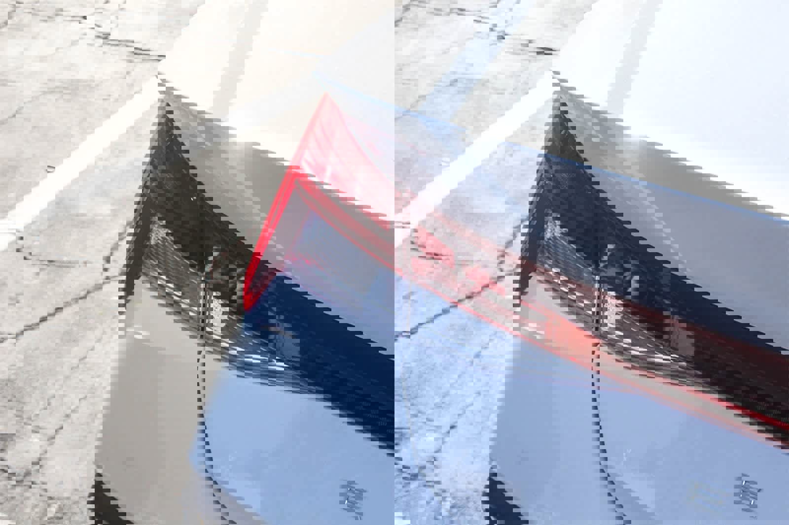 Certified 2025 Hyundai Elantra Limited image 8