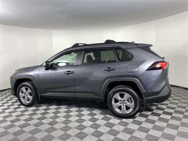 Used 2023 Toyota RAV4 XLE image 5