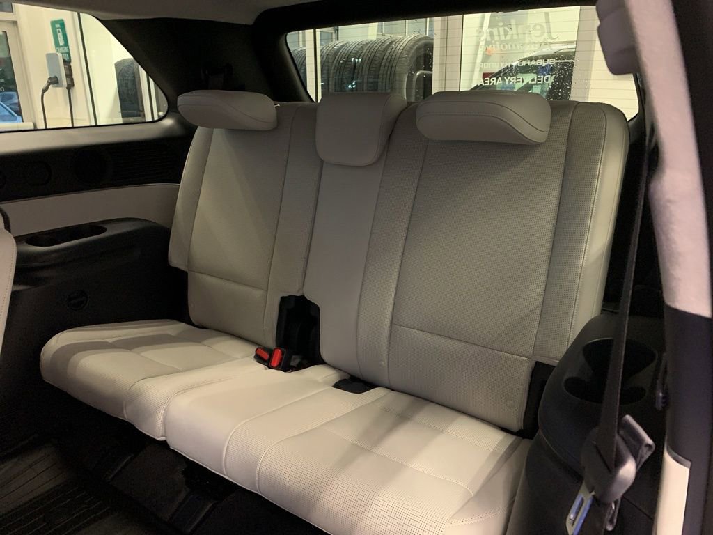 New 2026 Hyundai Palisade Calligraphy AWD/4WD image 8