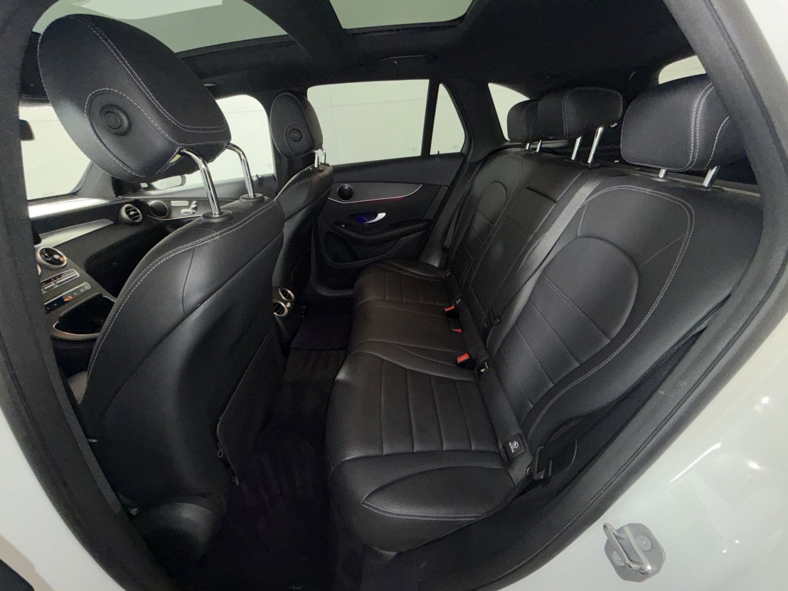 Used 2020 Mercedes-Benz GLC 300 GLC 300 image 25