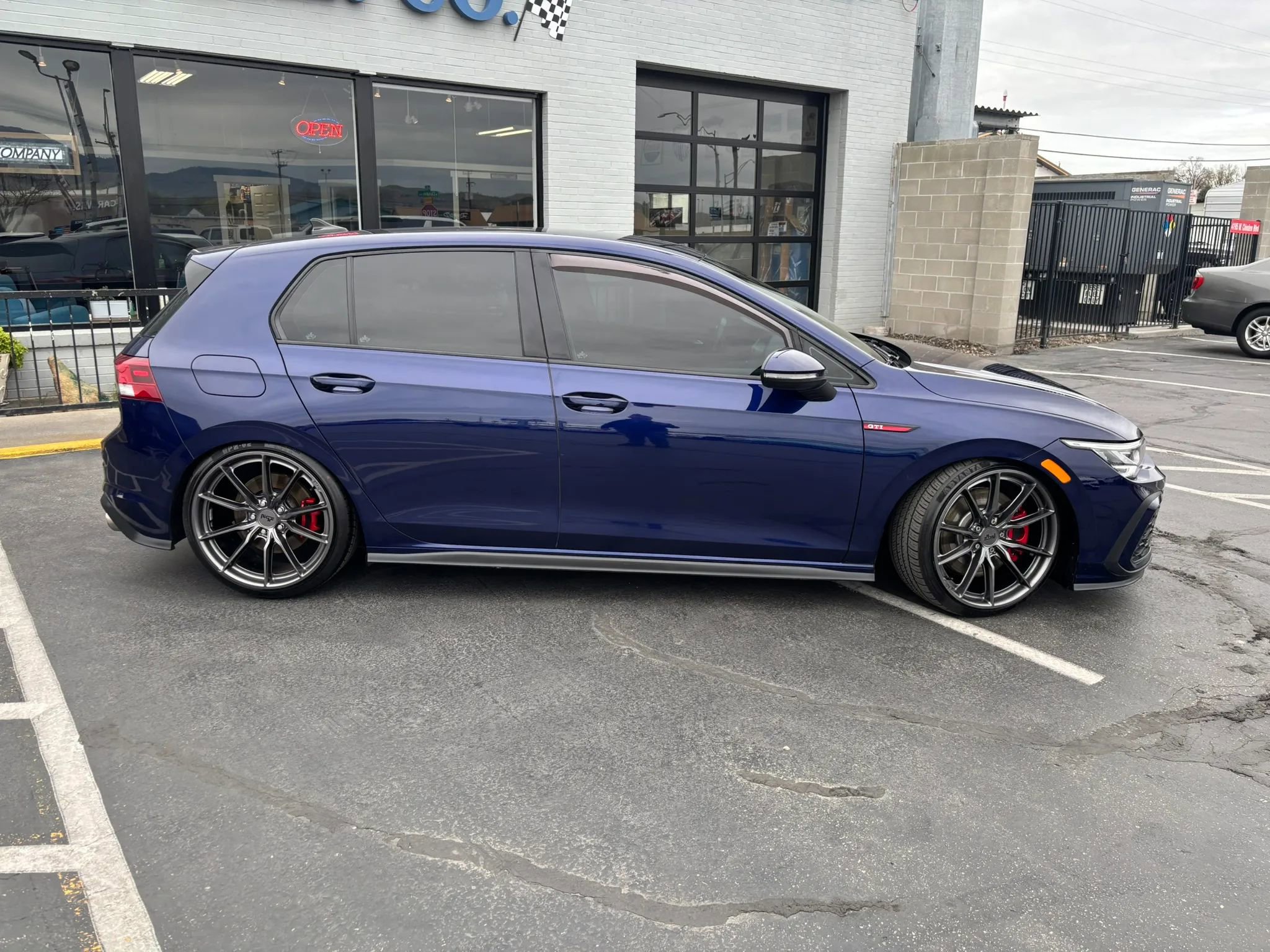 Used 2022 Volkswagen GTI S FWD image 8
