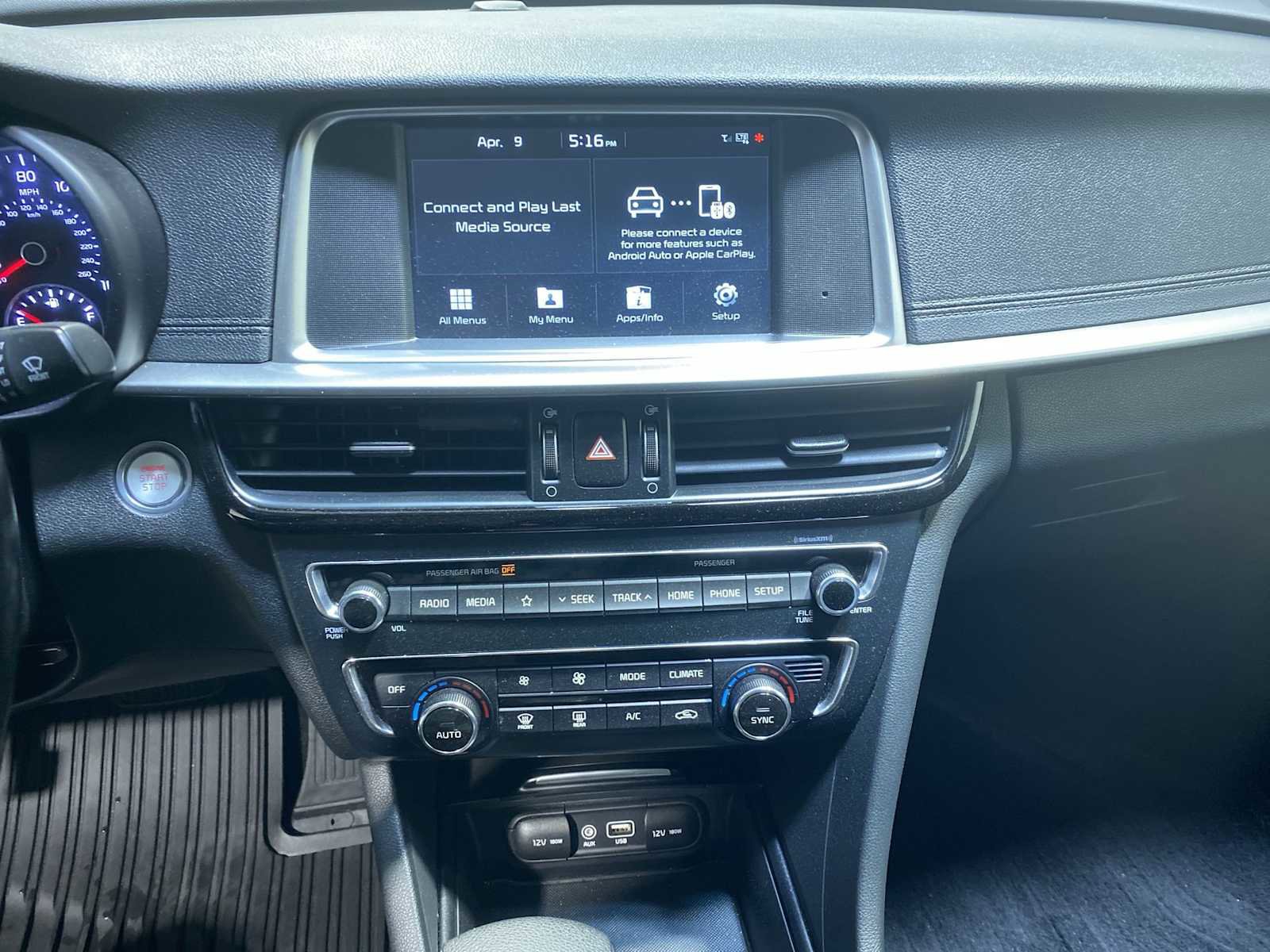 Used 2019 Kia Optima S image 16