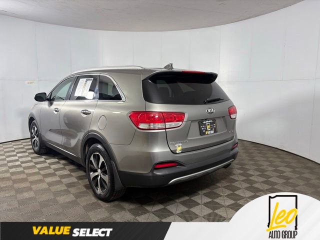 Used 2017 Kia Sorento EX w/ EX V6 Premium Package FWD image 4
