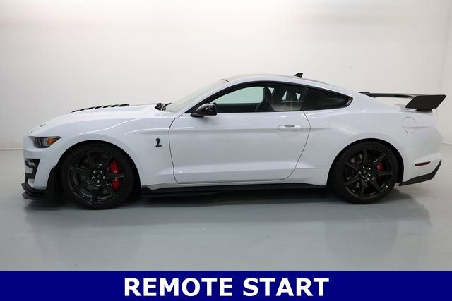 Used 2021 Ford Mustang Shelby GT500 w/ Carbon Fiber Track Pack image 23