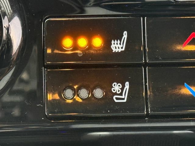 Certified 2021 Toyota Highlander Limited image 21