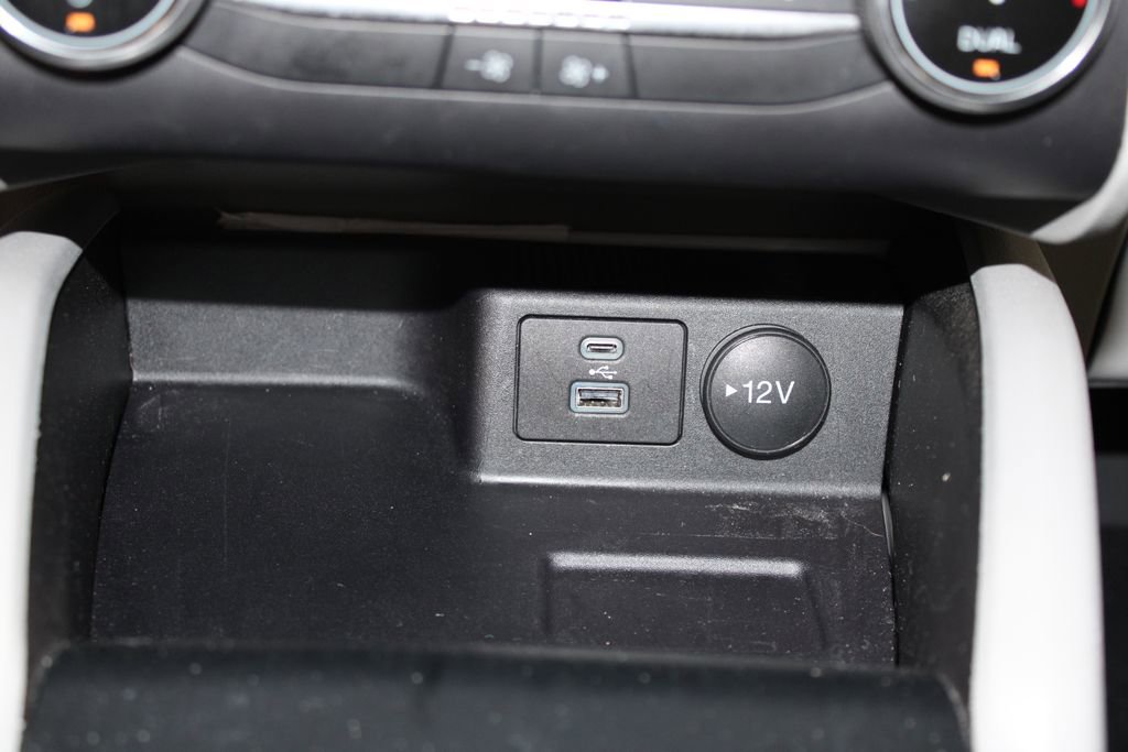 Used 2023 Ford Escape Active image 45