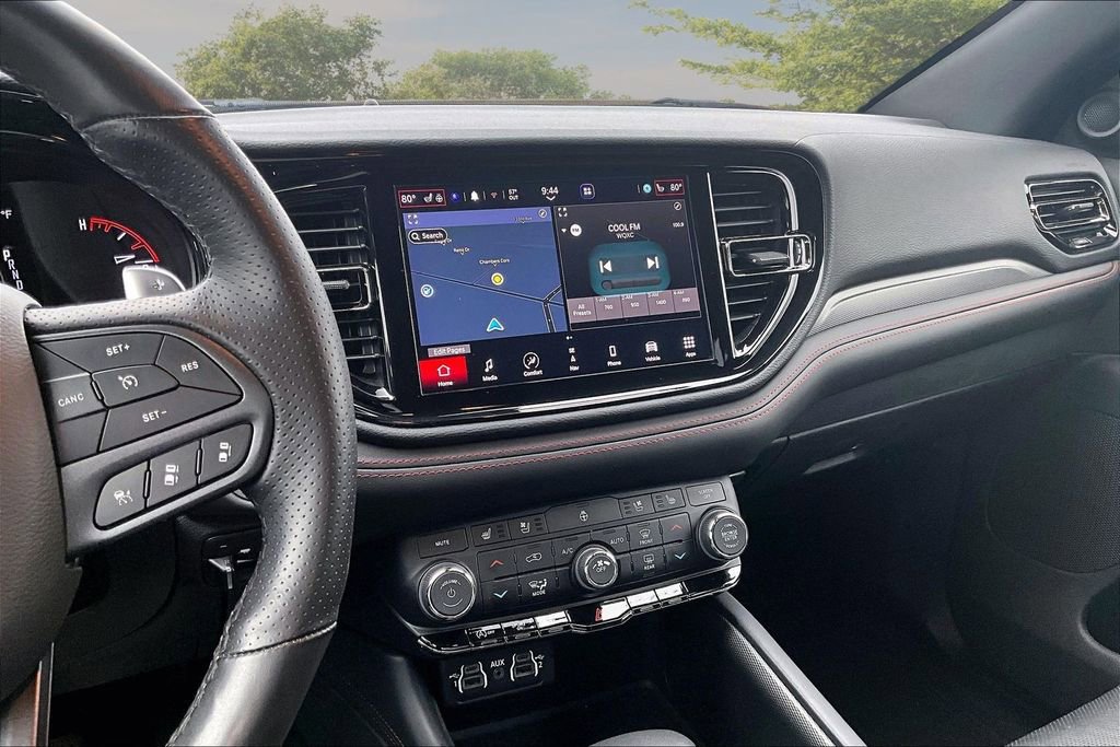 Used 2023 Dodge Durango GT image 6