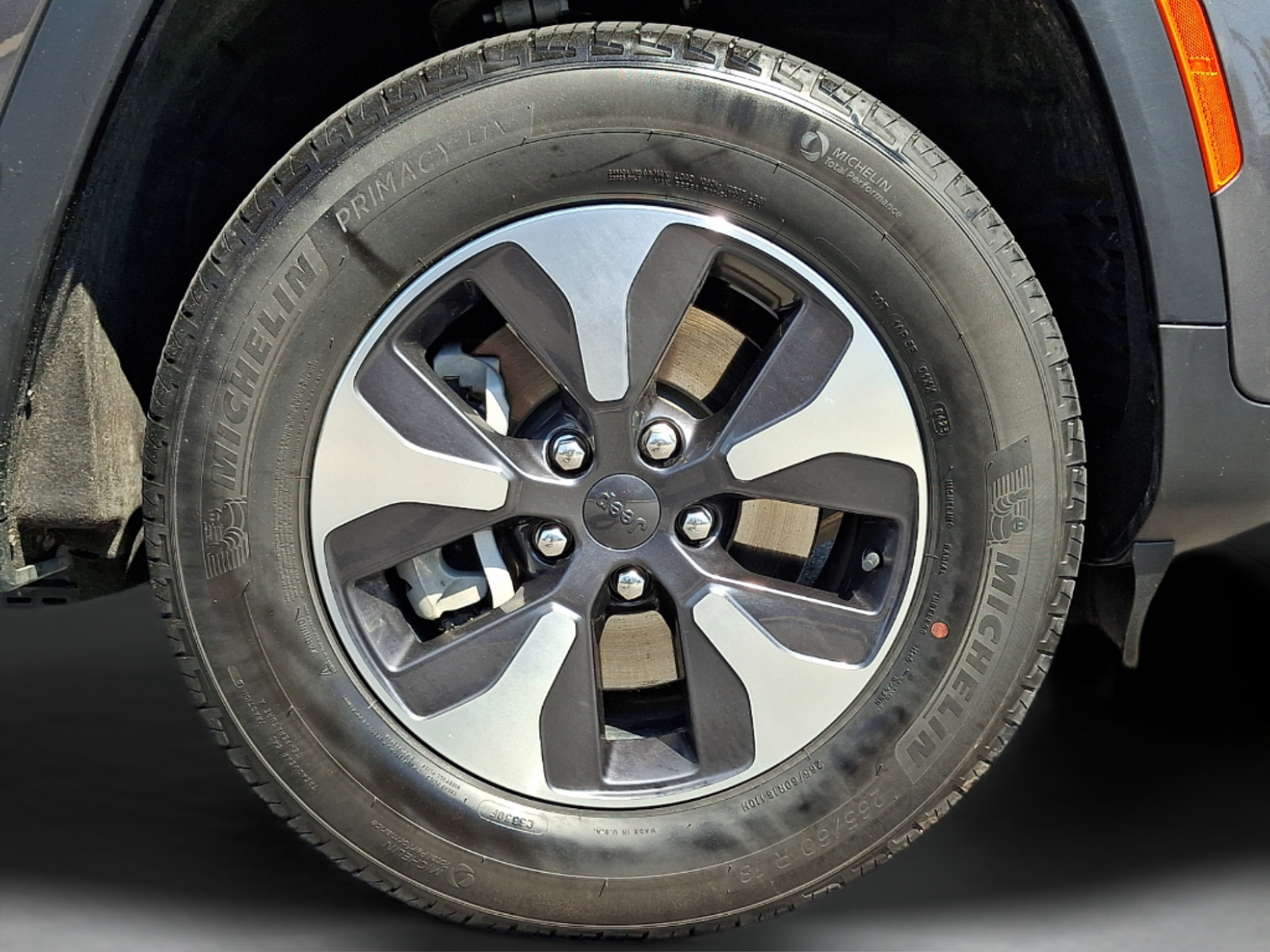 Used 2023 Jeep Grand Cherokee 4WD 4xe image 8