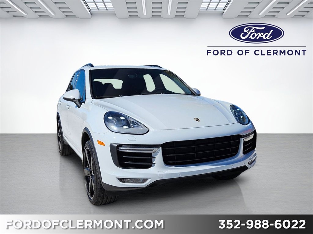 Used 2016 Porsche Cayenne Turbo image 1