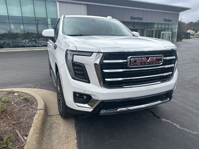 Used 2025 GMC Yukon Elevation w/ Elevation Premium Package image 2