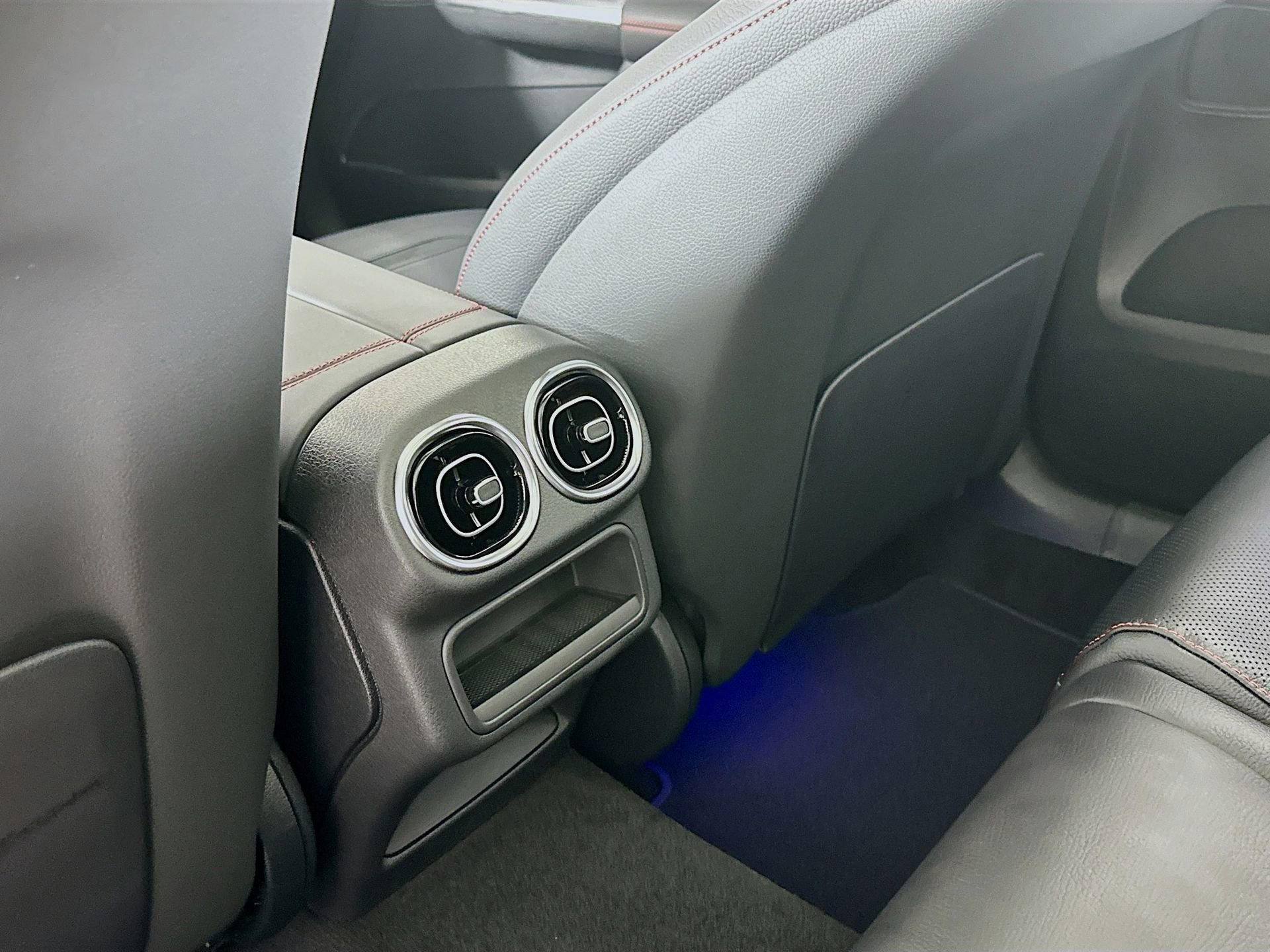 New 2026 Mercedes-Benz GLC 43 AMG 4MATIC image 28