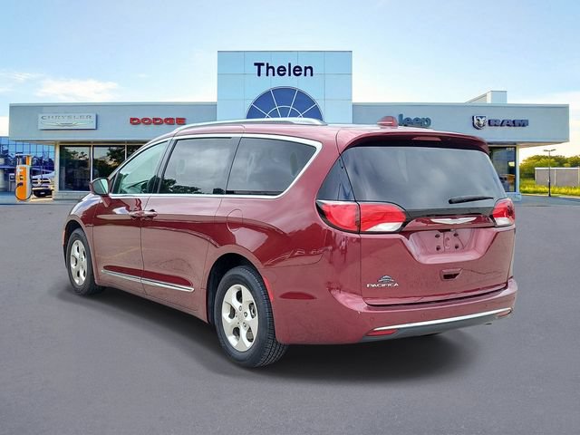 Used 2017 Chrysler Pacifica Touring-L Plus w/ Advanced Safetytec Group FWD image 3