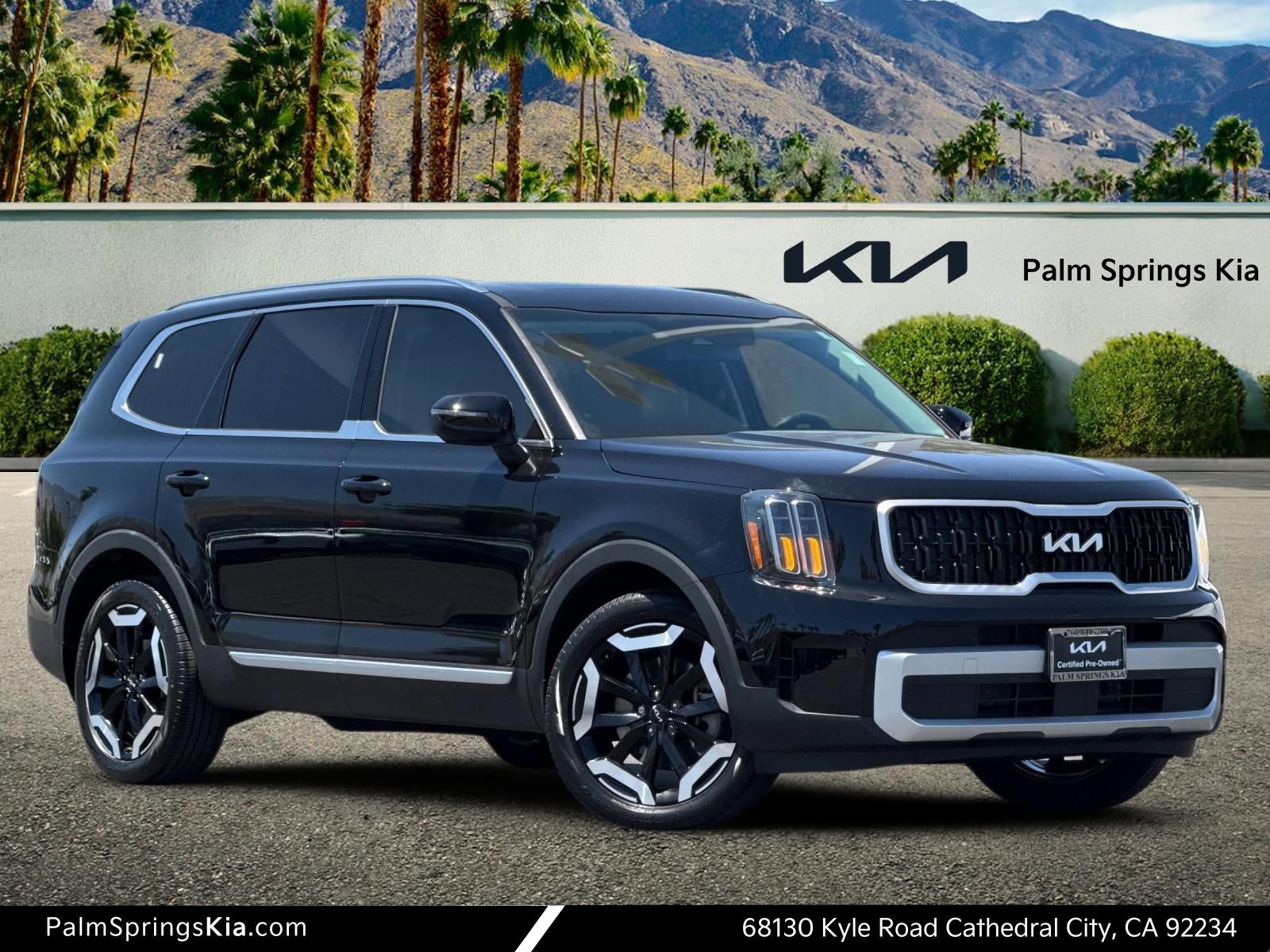 Used 2024 Kia Telluride EX w/ EX Captain's Chair Package