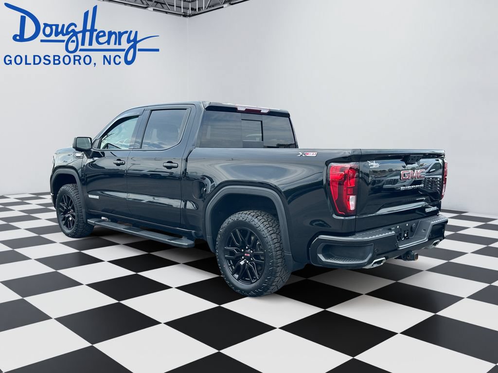 Used 2023 GMC Sierra 1500 Elevation w/ Elevation Premium Package AWD/4WD image 3