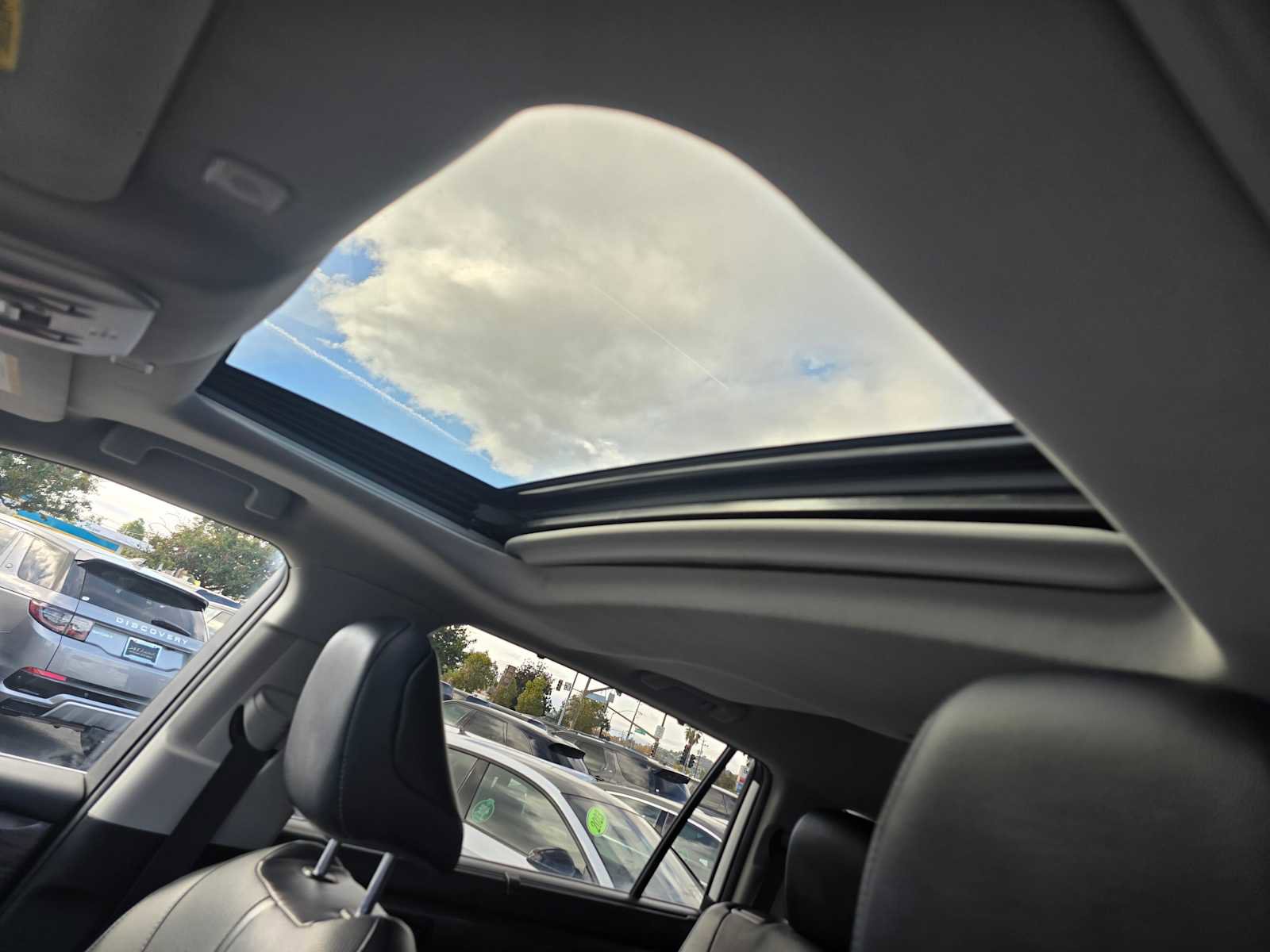 Used 2023 Toyota Highlander Limited image 25