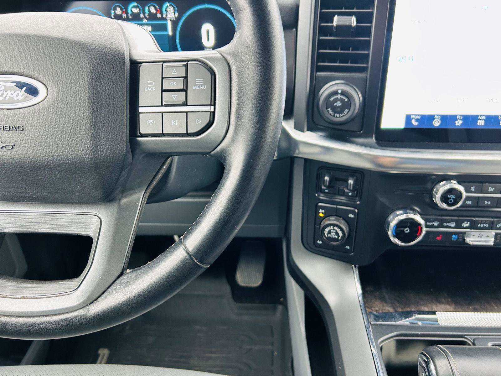 Used 2022 Ford F150 Lariat image 23