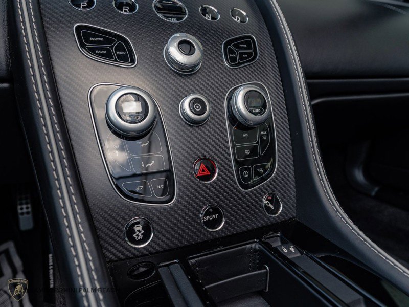 Used 2016 Aston Martin DB9 GT image 17