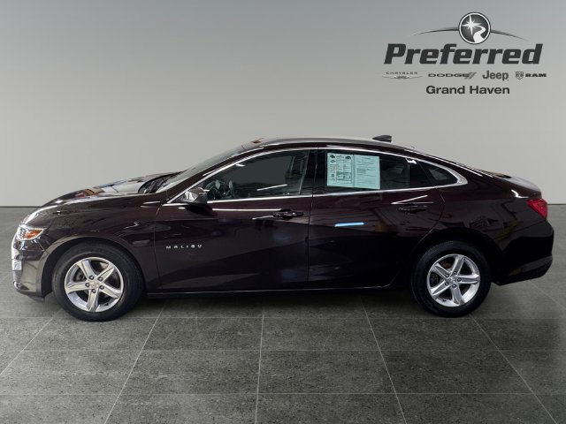 Used 2021 Chevrolet Malibu LS w/ Driver Confidence Package FWD image 10