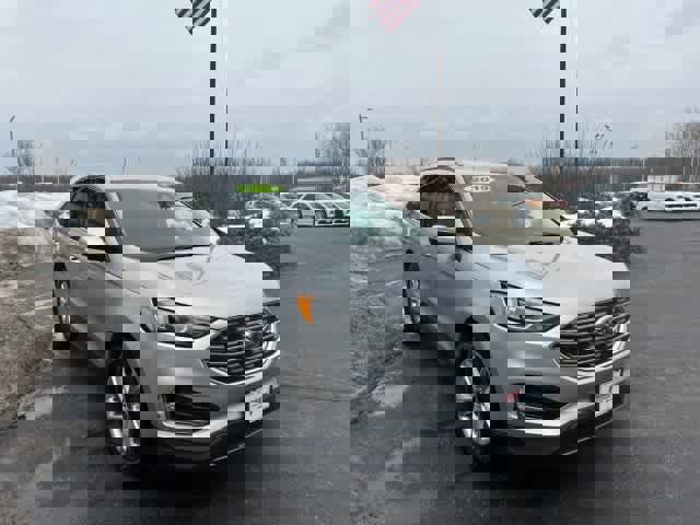 Used 2019 Ford Edge SEL w/ Equipment Group 201A image 10