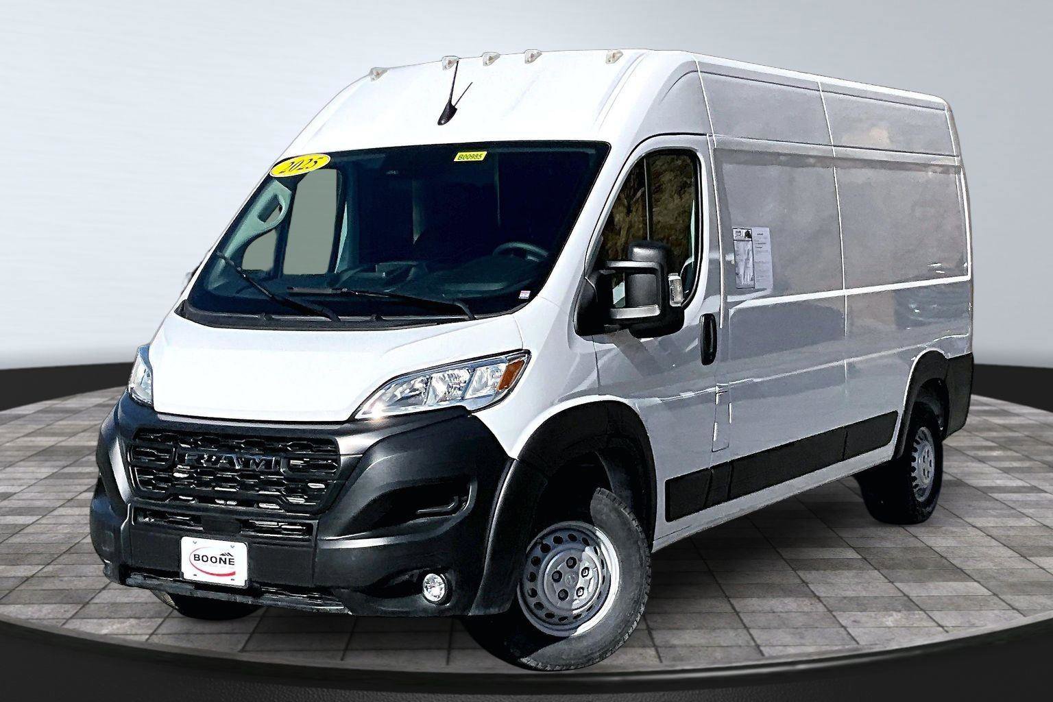 Used 2025 RAM ProMaster 2500 w/ Convenience Group image 13