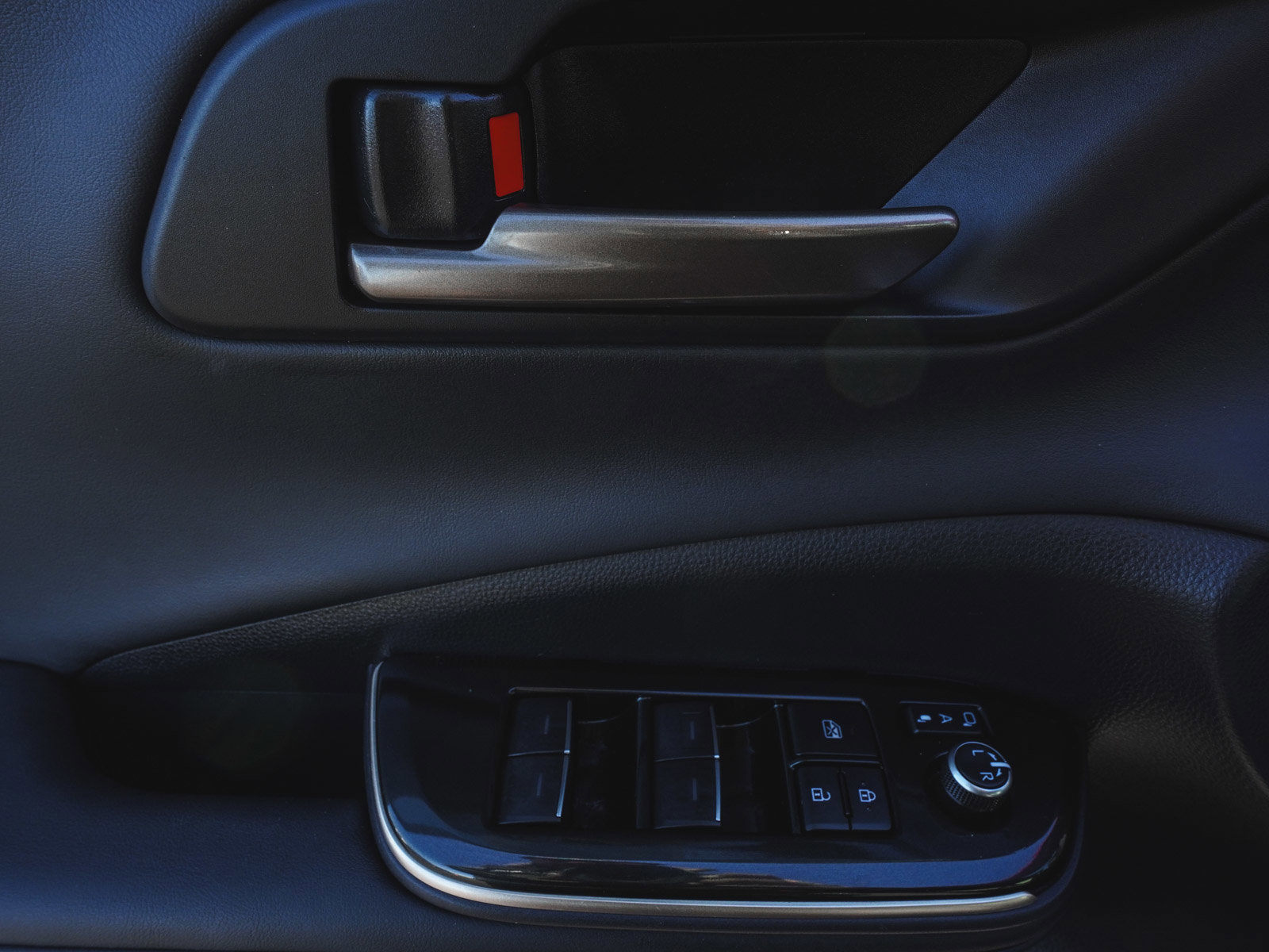 Used 2024 Toyota Crown XLE image 10