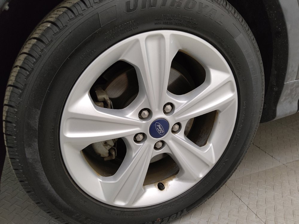 Used 2016 Ford Escape SE w/ Equipment Group 201A FWD image 31