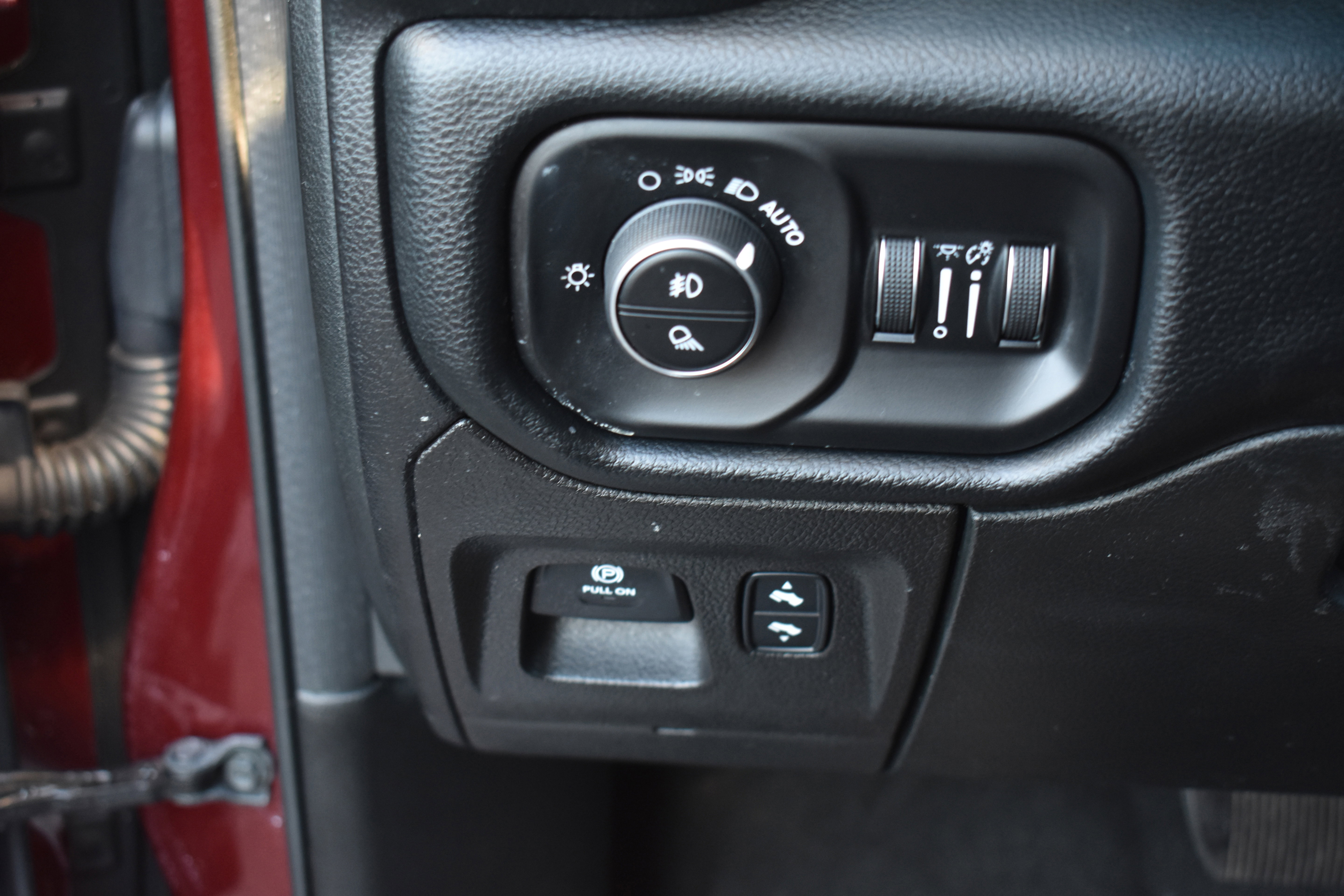 Used 2020 RAM 1500 Laramie image 16