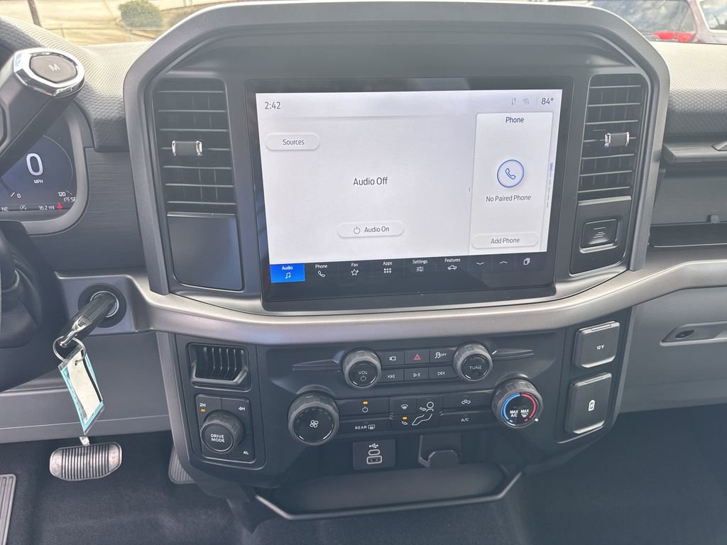 New 2025 Ford F150 XLT image 27