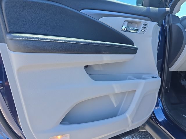 Used 2022 Honda Ridgeline RTL-E image 17