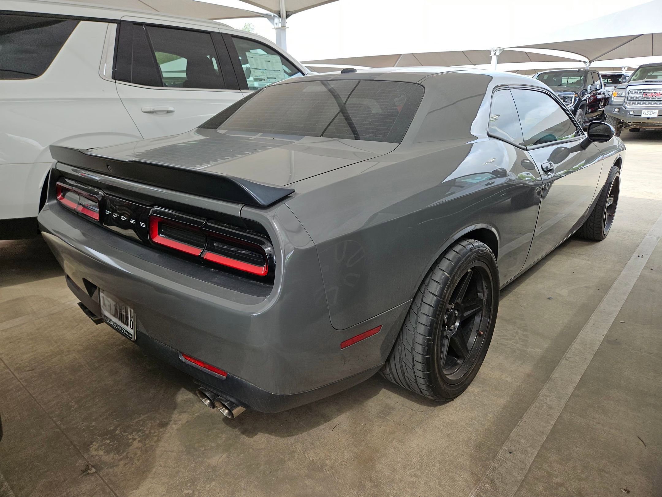 Used 2019 Dodge Challenger SXT w/ Blacktop Package image 2