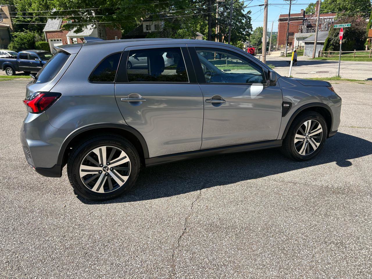 Used 2024 Mitsubishi Outlander Sport ES AWD/4WD image 9